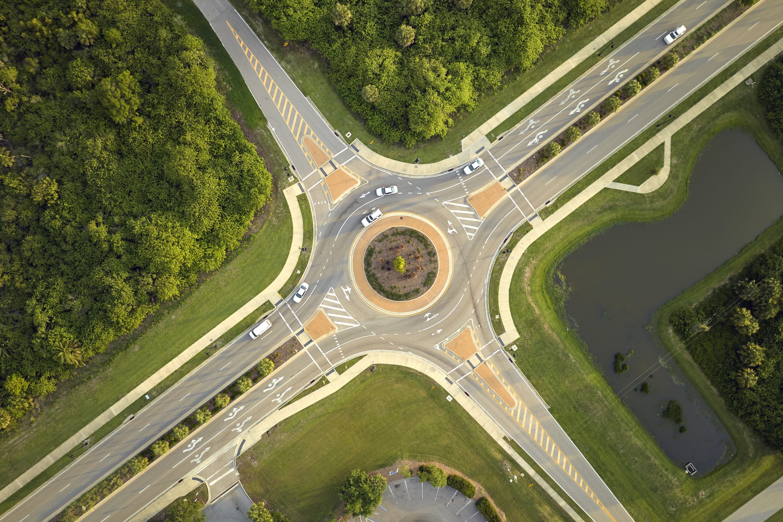 roundabout intersection
